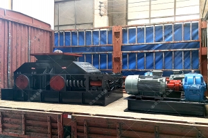 800x600中型對輥破碎機(jī)設(shè)備發(fā)貨圖片 