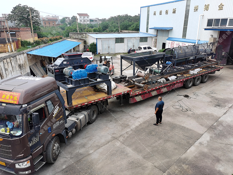 大型機制砂設備生產(chǎn)線發(fā)住陜西漢中