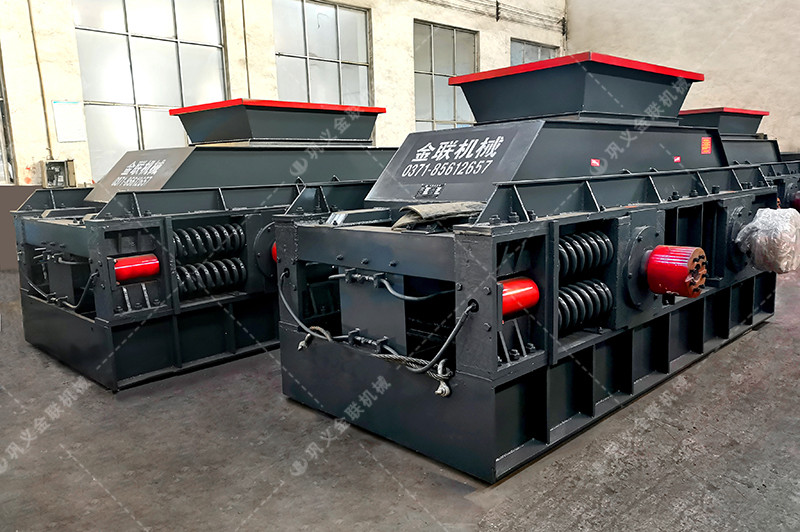 鵝卵石對輥制砂機設(shè)備的市場價格差異體現(xiàn)在哪？