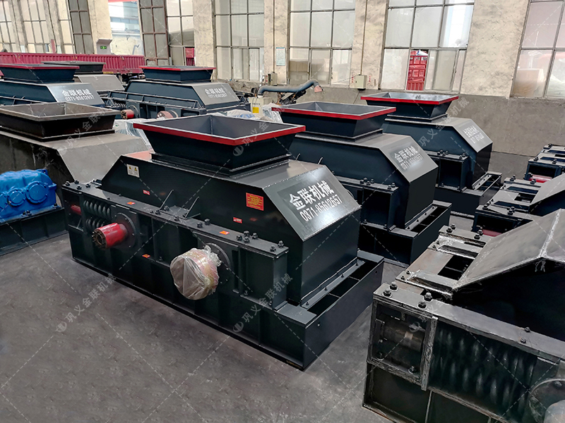 對(duì)輥制砂機(jī)優(yōu)缺點(diǎn)有哪些?該如何選擇?廠家為您詳細(xì)分析 對(duì)輥制砂機(jī)優(yōu)缺點(diǎn)有哪些?該如何選擇?廠家為您詳細(xì)分析