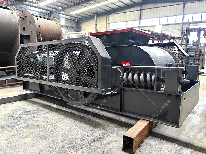 雙齒輥破碎機真的能“干濕通破”嗎？它的工作原理是什么？